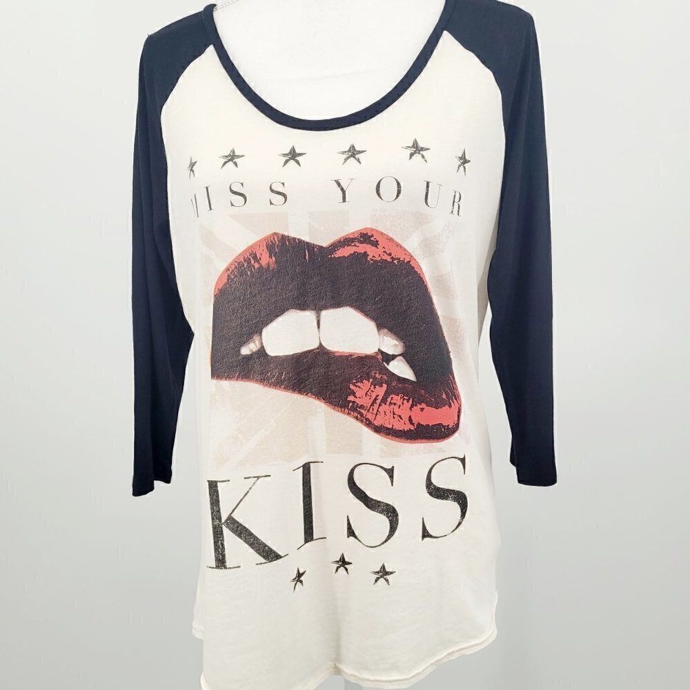 EXPRESS “Miss Your Kiss” Graphic Tee